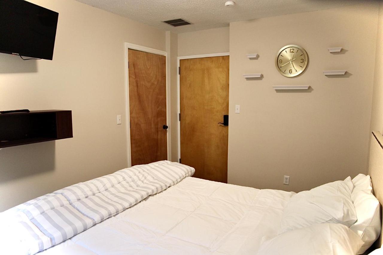 Pine Mountain Inn Pineville エクステリア 写真