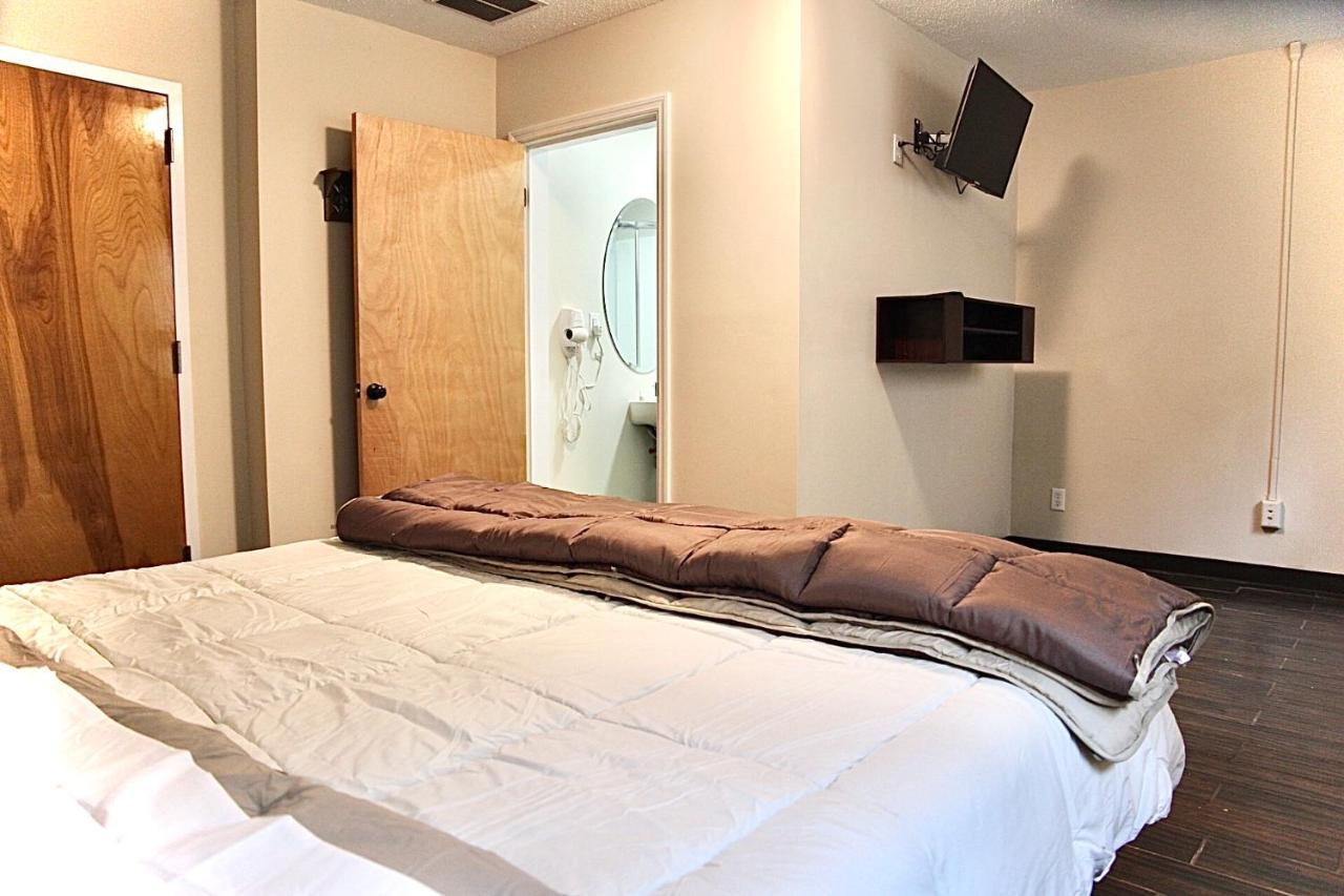 Pine Mountain Inn Pineville エクステリア 写真